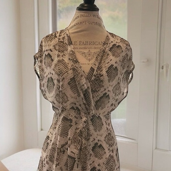 Soho New York and company zip up sheer dress/swimsuit cover up Women’s size S - Picture 15 of 16